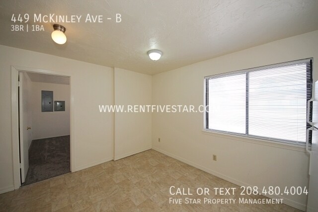 Photo - Spacious Ground Level Duplex In Central Lo... Unit B