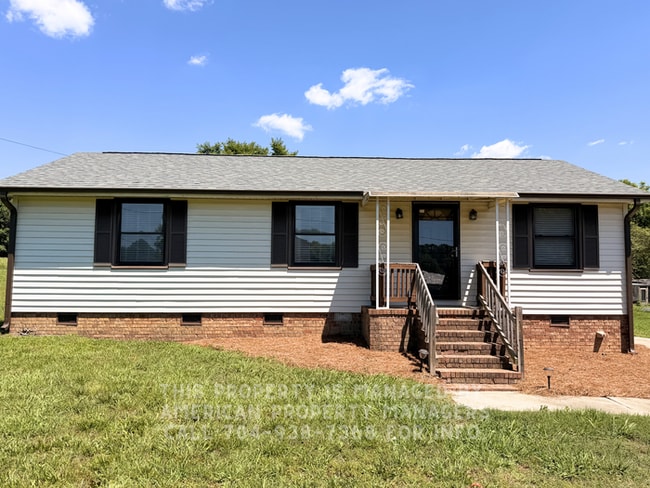 Building Photo - 1475 Crowell St
