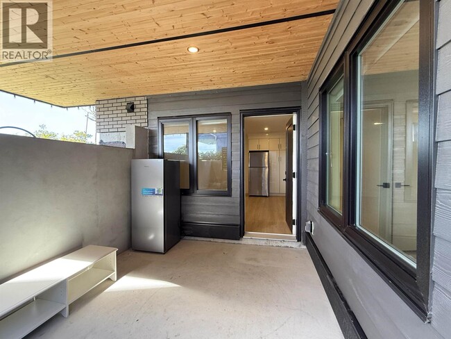 Photo - 901 Jackson Crescent