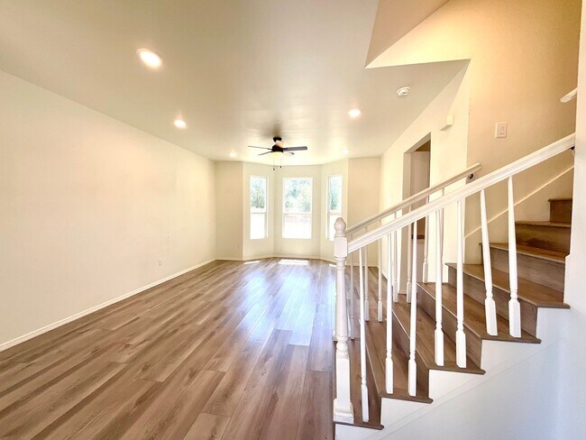 Photo - 1202 Mystic Dr