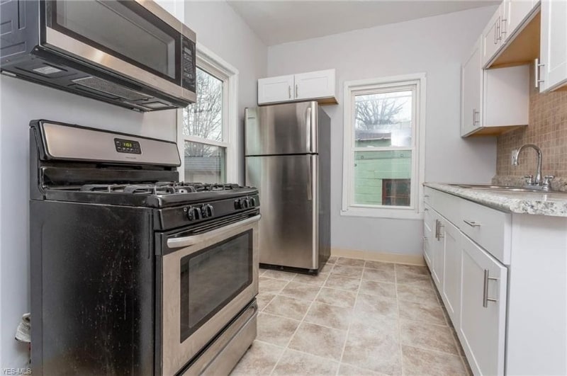 Photo - 1541 Lakewood Ave