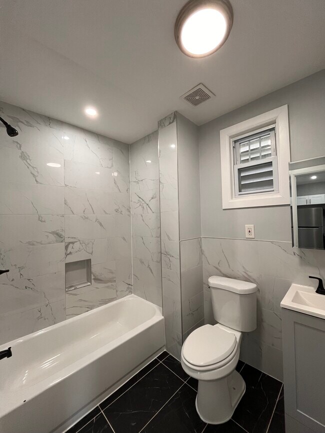 Photo - 182 Bartholdi Ave Apartamentos Unidad 2