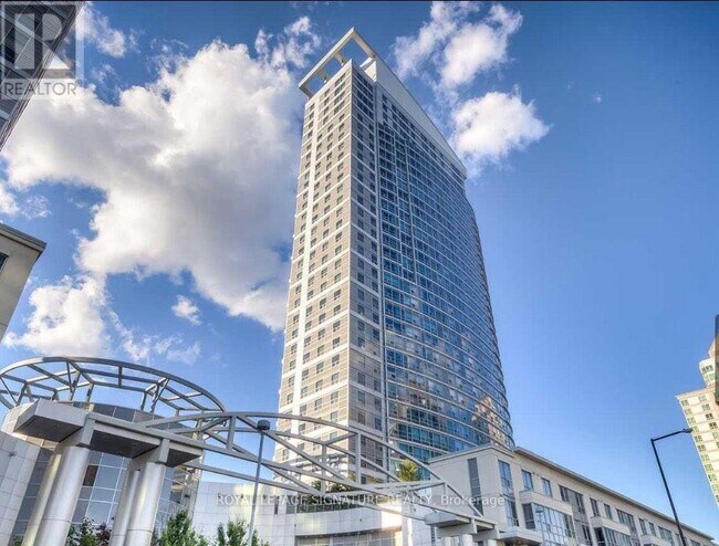 Photo - 38 Lee Centre Dr Unit 706