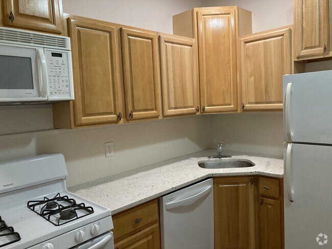 Building Photo - 130 Front St Unit 3 Rental