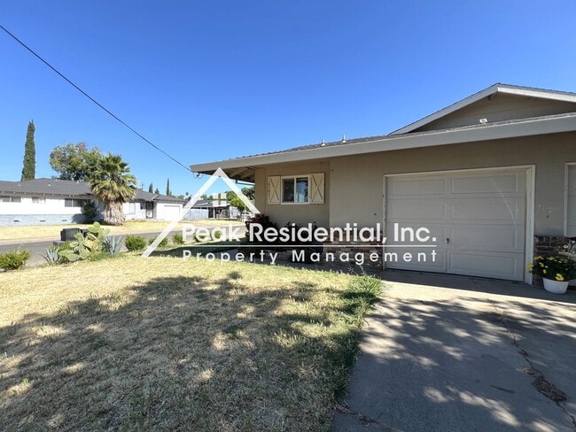 Building Photo - Wonderful 2bd/1ba Duplex with 1 Car Garage Rental