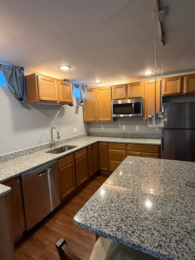 Building Photo - 3 K Street Pl Unit 1B