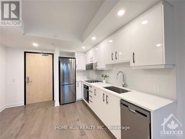 Photo - 340 Queen St Unité 1710