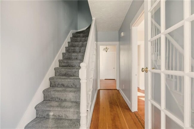 Photo - 65 Maple Ave