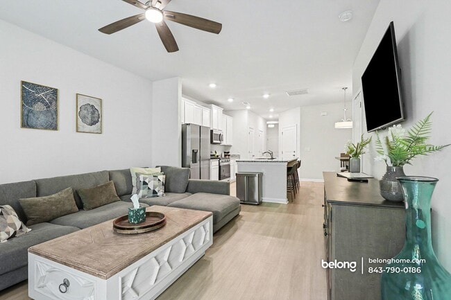 Photo - 203 Norse Crk Dr