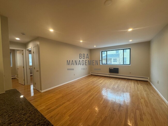 Photo - 28 Brentwood St Condo Unit 5