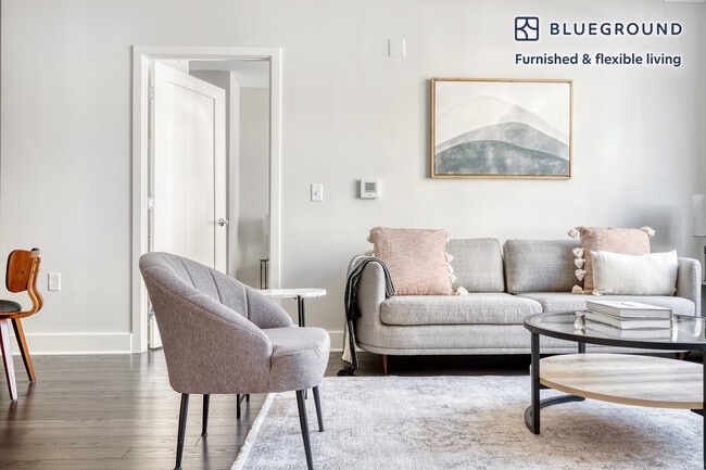 Photo - 4901 Montgomery Ln Unidad FL3-ID471