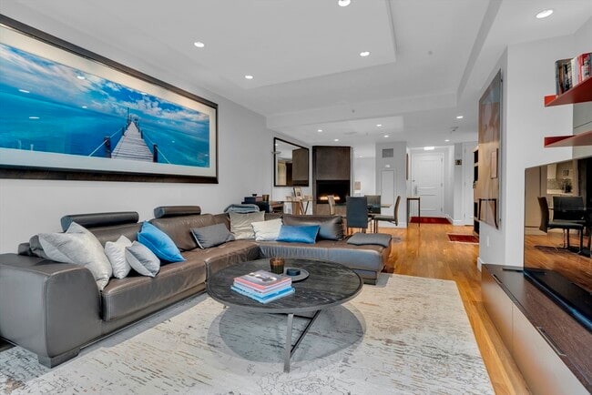 Photo - 3 Avery St Unidad 408