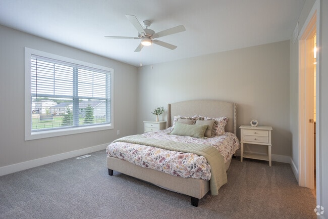 3BR, 2.5BA - 1,498SF - Primary Bedroom