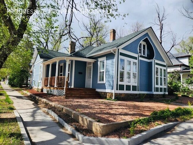 Building Photo - 1 Bed 1 Bath right in Old Colorado City Rental