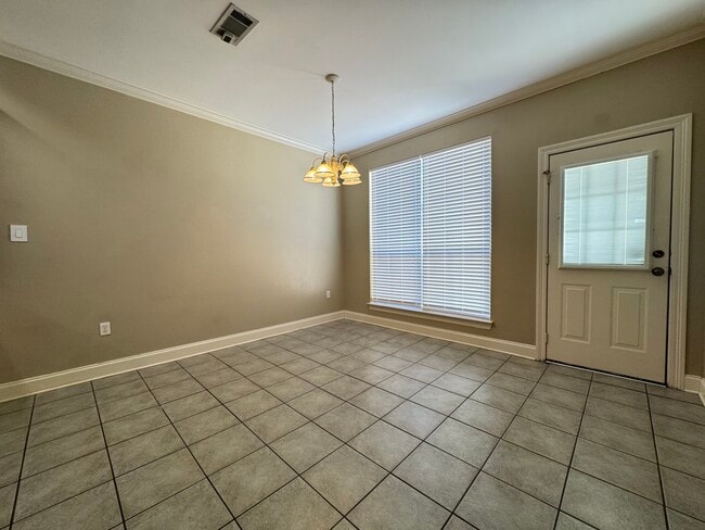 Photo - 5578 Arialo Dr