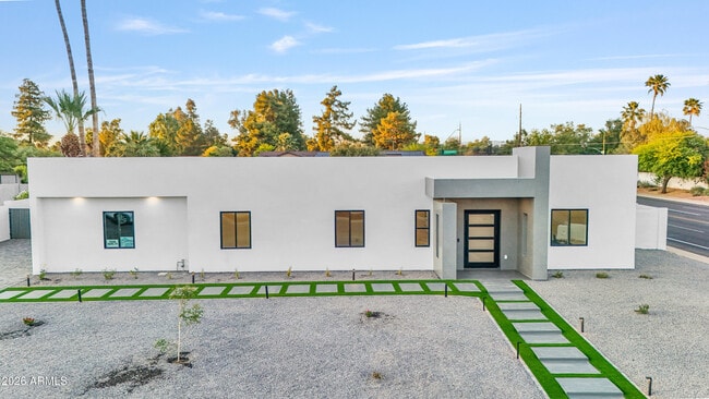 Photo - 5540 E Dahlia Dr
