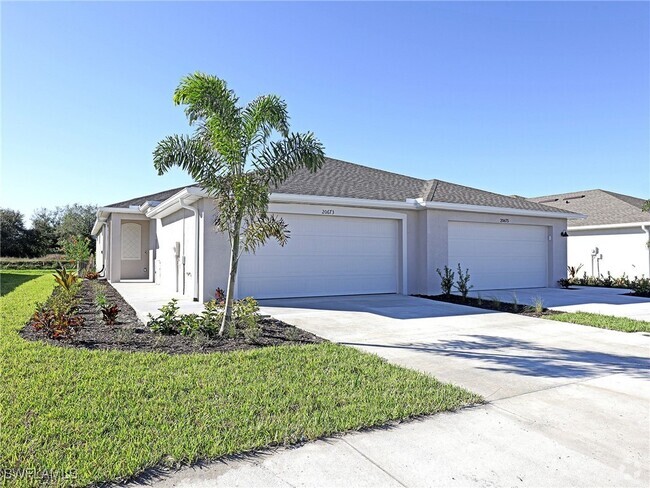 Building Photo - 20673 Hazelnut Ct Rental