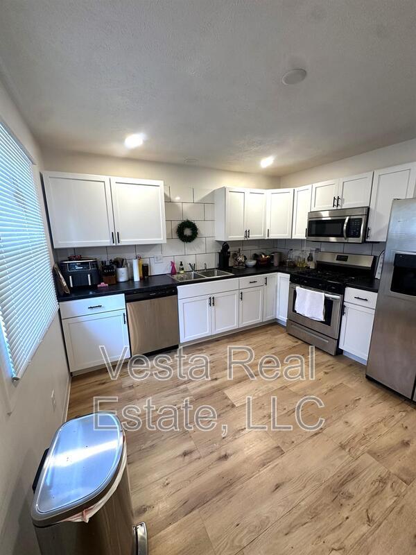 Building Photo - 104 College Park Ct Unit 1