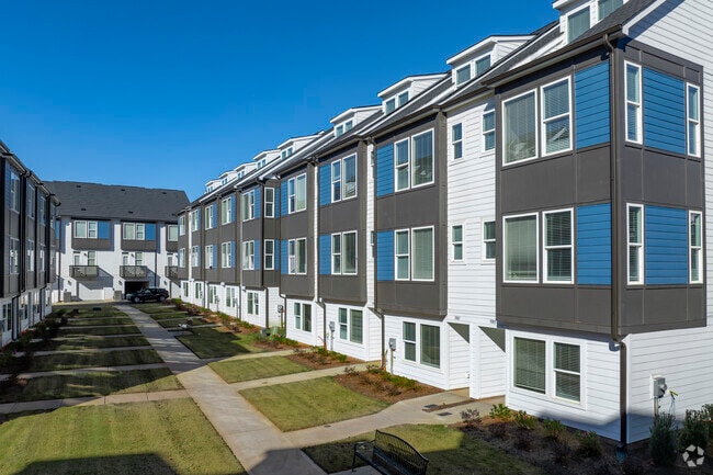Towns at Eastland