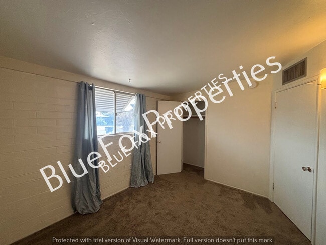 Photo - 1228 E Kentucky St