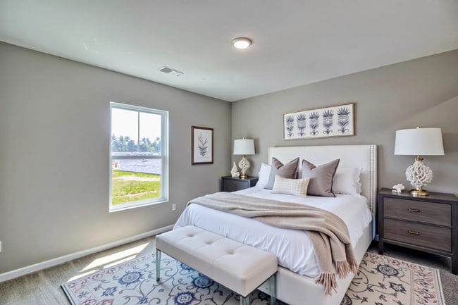 Photo - 1382 Champions Rst Rd