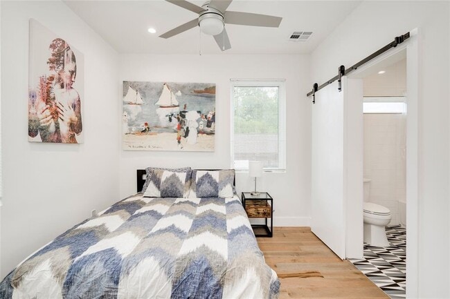 Photo - 2801 Cedarview Dr