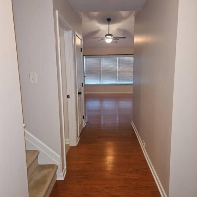 Photo - 317 Millervale Rd