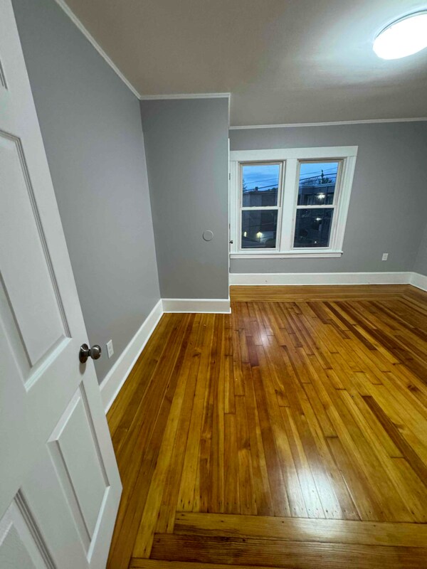 Photo - 12 Lucretia Ave Apartment Unit 3
