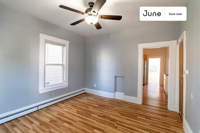 Photo - 357 Windsor Unit A