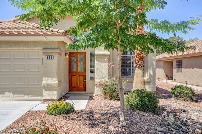 980 Sand Coral Dr
