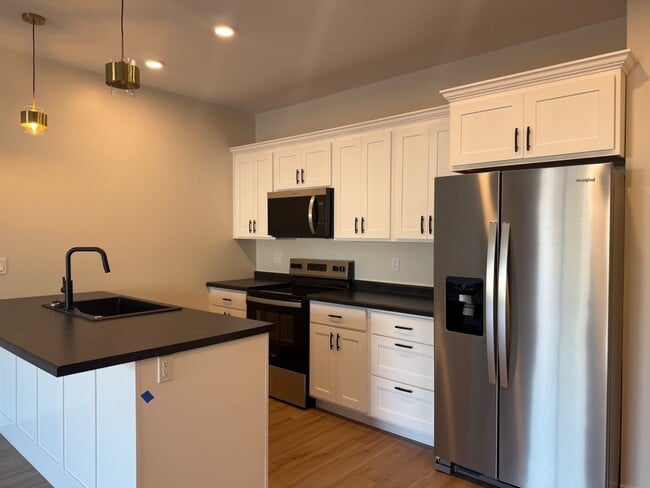 Building Photo - 2305 Ave G Rental