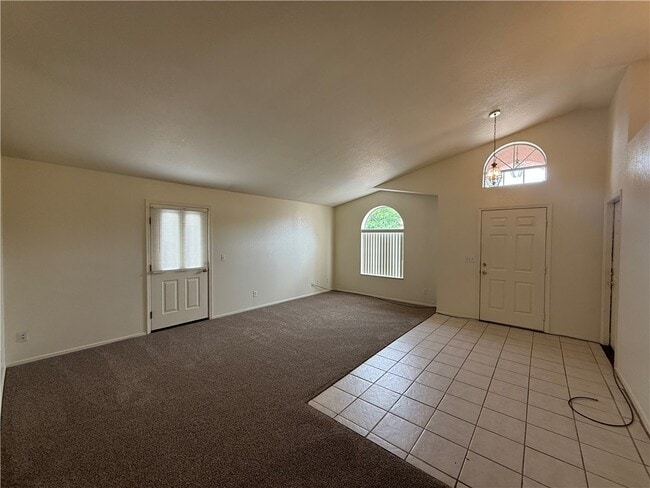 Photo - 3932 Lindsey Ave