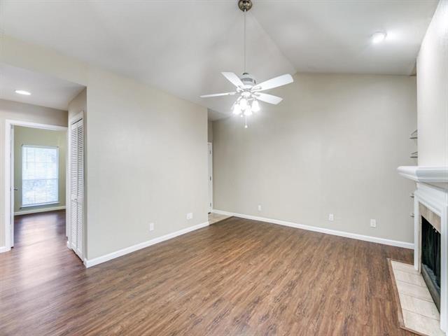 Photo - 8601 Park Ln Unidad 221