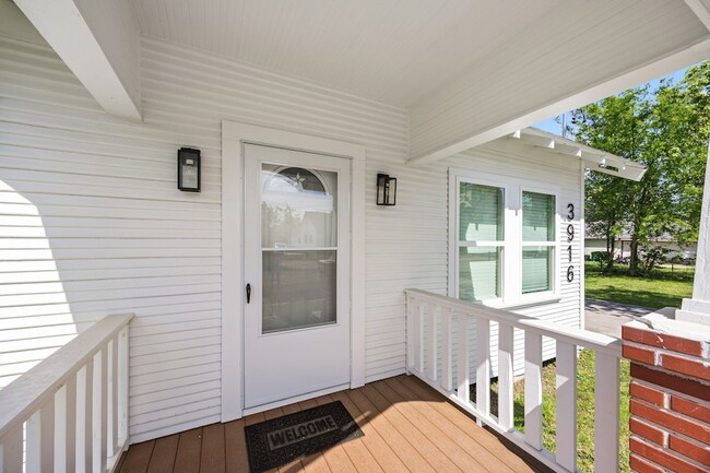 Photo - 3916 Kennon St