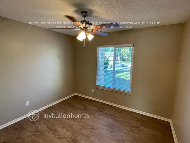 Photo - 114 Grove Hollow Ct