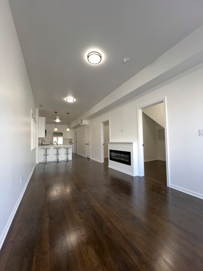 Photo - 4734 S Paulina St