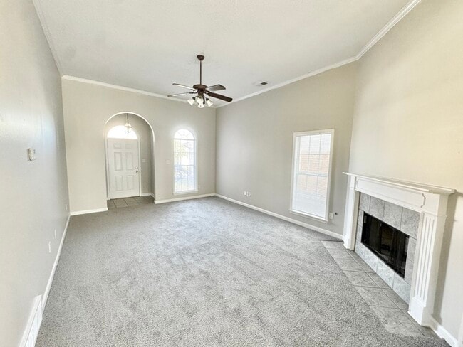 Photo - 7469 Dal Whinnie Trail