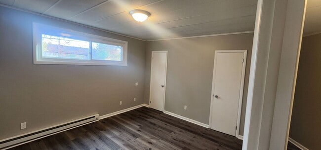 Photo - Newly Renovated 1-bedroom, 1-bathroom apar... Unit 1