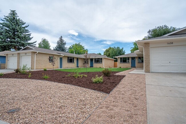 Photo - Charming Fully Remodeled 2 Bedroom, 1 Bath Duplex