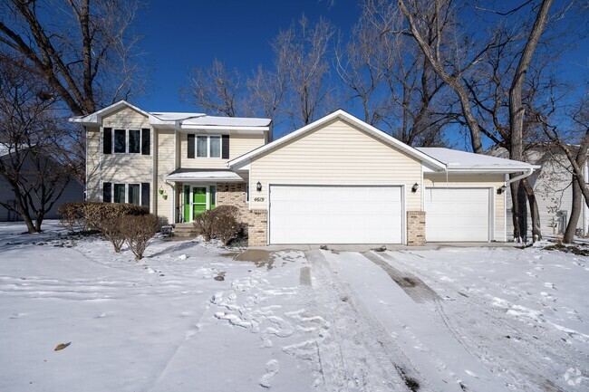 Building Photo - 4619 Bower Path Rental