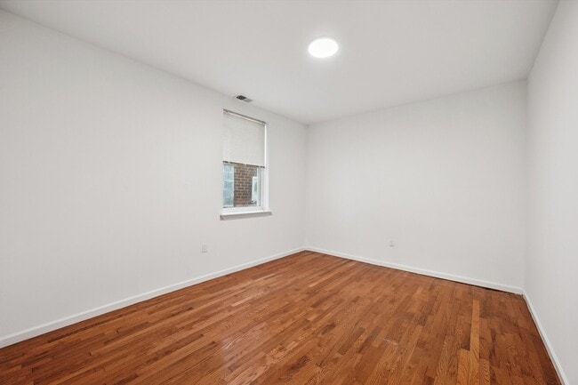 Photo - 1629 Germantown Ave Unidad 1