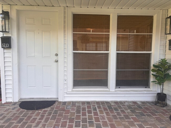 Photo - 1213 Middleton St Apartment Unit 1213