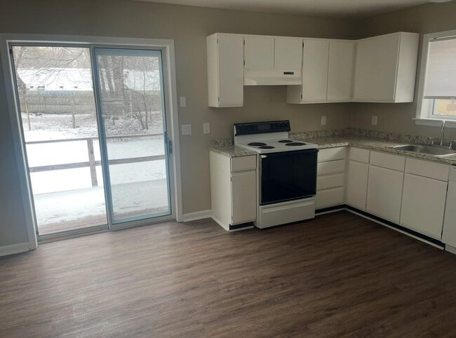 Photo - 16 Bahret Ave Apartment