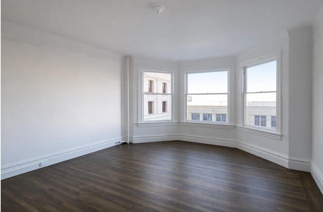 Photo - 1770 Pacific Ave