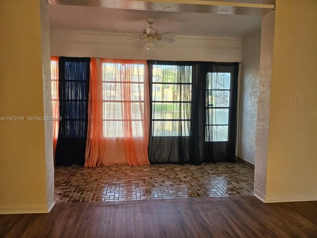 Photo - 5940 NW 64th Ave Unit 106