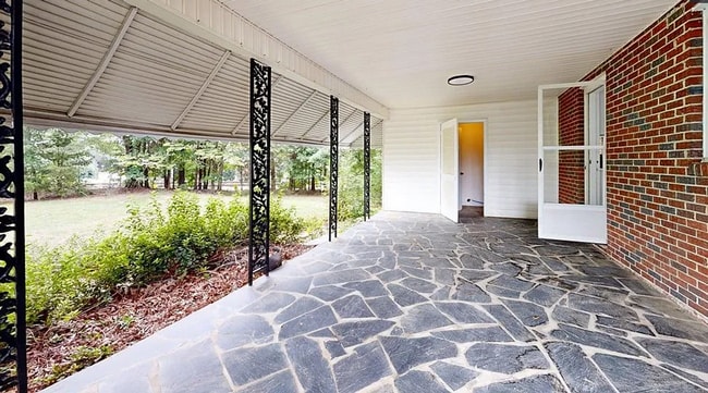 Photo - 3 Bed 2 Bath Home