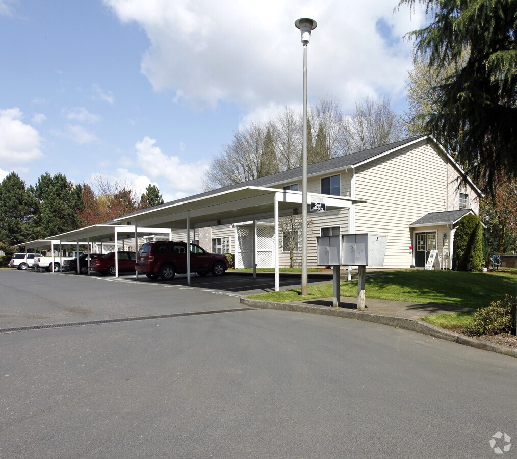 Royal Green - Royal Green Apartments