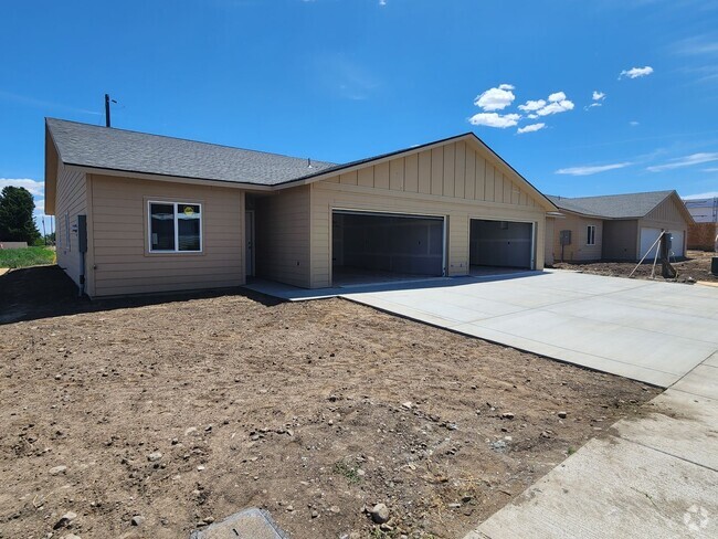 Building Photo - 2503-2505 S 47th Ave Rental