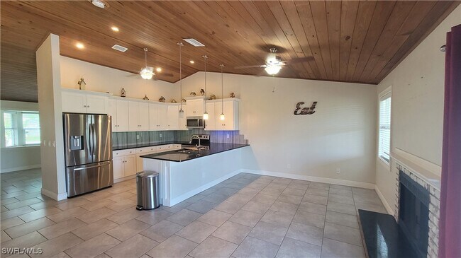 Photo - 1205 SW 21st Terrace House