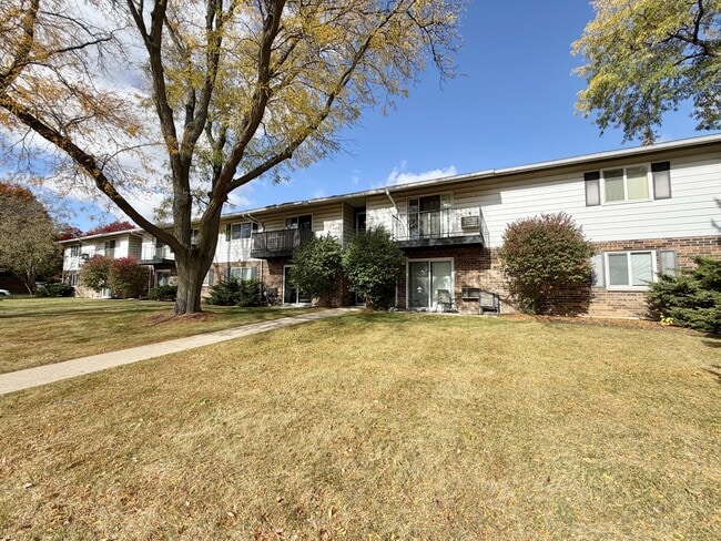 Photo - 1810 Greenway Cross Unidad 8